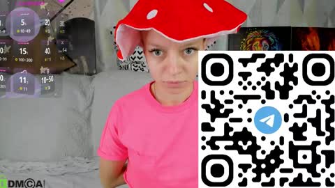 Snapshot of lissa_kitsune chatting on 7, 10, 2025 Lissa online show from 7, 10, 2025