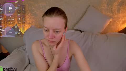 Snapshot of lissa_kitsune chatting on 23, 12, 2025 Lissa online show from 23, 12, 2025