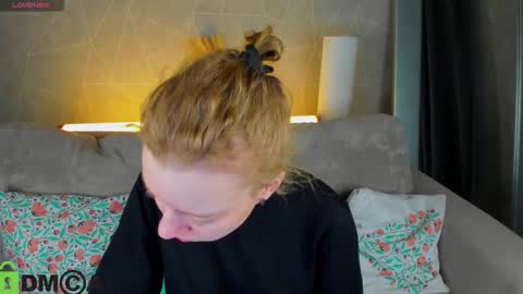 Snapshot of lissa_kitsune chatting on 1, 3, 2026 Lissa online show from 1, 3, 2026