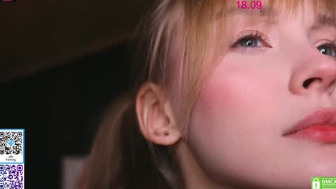 Snapshot of lissa_meooow chatting on 18, 9, 2025 your Liza again. Next stream Dec. 1 at 2 or 3 GMT online show from 18, 9, 2025