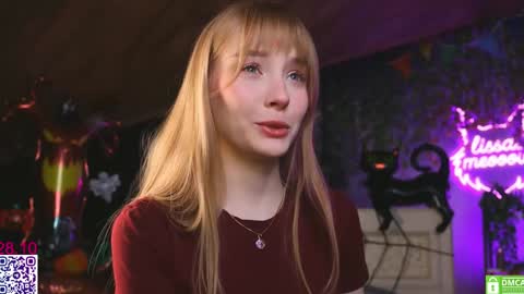 Snapshot of lissa_meooow chatting on 28, 10, 2025 your Liza again. Next stream Dec. 1 at 2 or 3 GMT online show from 28, 10, 2025