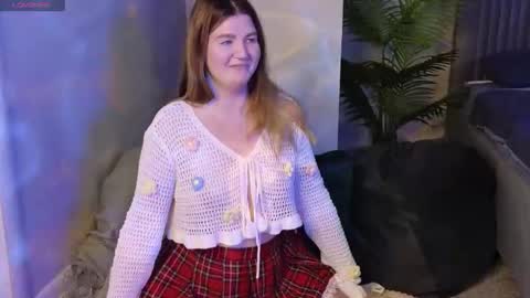 Snapshot of lissaalllen chatting on 15, 10, 2025 Lissa online show from 15, 10, 2025