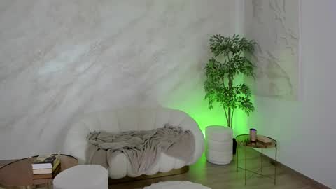 Snapshot of lissababe11 chatting on 17, 11, 2025 Alexa online show from 17, 11, 2025