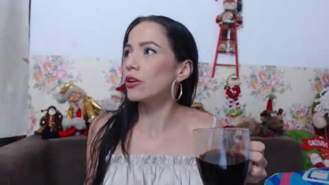 Snapshot of lissabear chatting on 19, 12, 2024 Sara Lucia online show from 19, 12, 2024