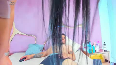 LISSA JHONS online show from 14, 1, 2025