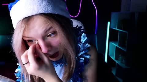 Snapshot of litabrom chatting on 14, 12, 2024 Lena online show from 14, 12, 2024