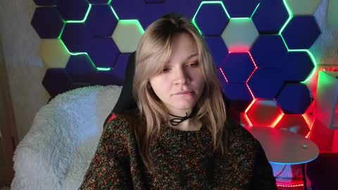 Snapshot of litabrom chatting on 27, 12, 2024 Lena online show from 27, 12, 2024