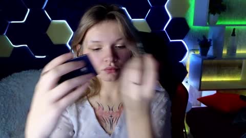 Snapshot of litabrom chatting on 29, 12, 2024 Lena online show from 29, 12, 2024