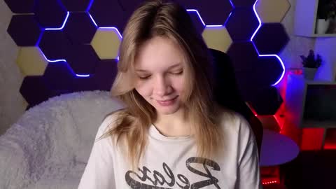 Snapshot of litabrom chatting on 12, 1, 2025 Lena online show from 12, 1, 2025