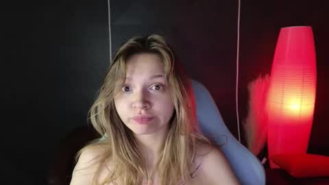 Snapshot of litabrom chatting on 29, 9, 2025 Lena online show from 29, 9, 2025