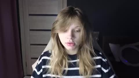 Snapshot of litabrom chatting on 8, 10, 2025 Lena online show from 8, 10, 2025