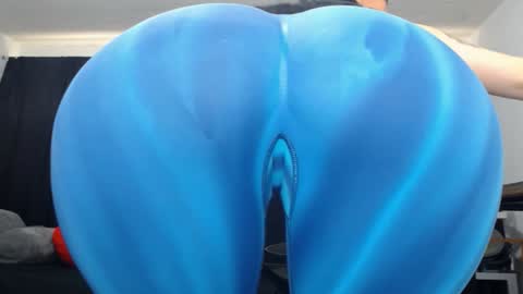 LITA a sexy milf online show from 22, 1, 2025