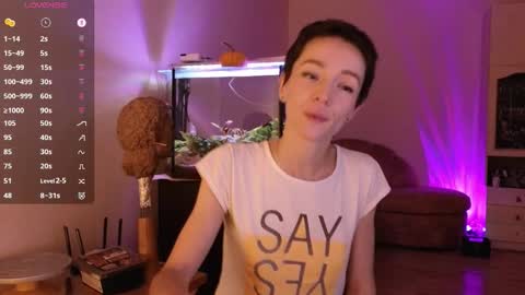 Alisa online show from 25, 11, 2025