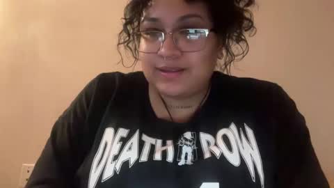 Snapshot of littldeath chatting on 18, 10, 2025 littldeath online show from 18, 10, 2025