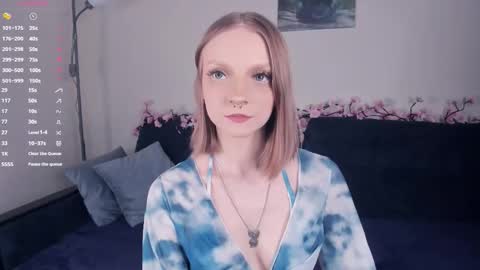 Bella online show from 7, 11, 2025