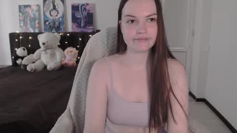 little__flowers online show from 4, 10, 2025