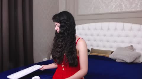 Iris online show from 6, 2, 2025