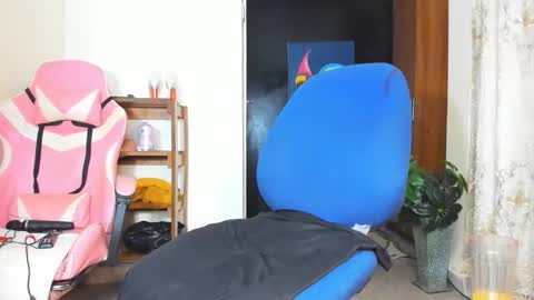 little_africa online show from 11, 1, 2026