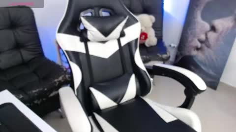 Amelie  online show from 1, 5, 2026