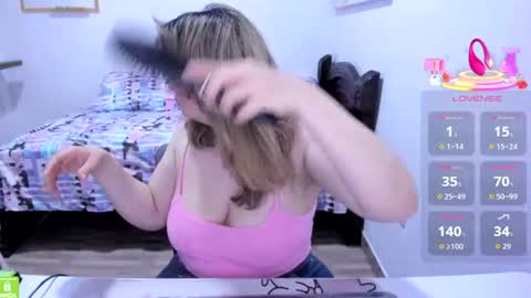 Snapshot of little_angely chatting on 29, 6, 2026 Angely online show from 29, 6, 2026