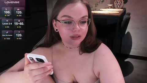 Eva online show from 4, 2, 2025