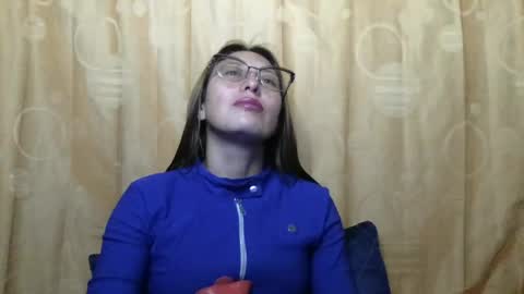 Diablita online show from 27, 7, 2026