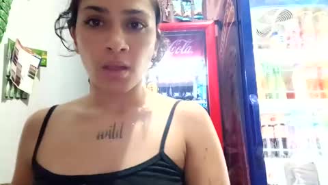 Snapshot of little_doll25 chatting on 1, 1, 2025 Succubus Blue online show from 1, 1, 2025
