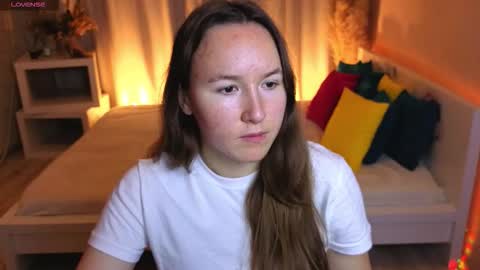 Snapshot of little_doll_meow chatting on 23, 9, 2025 Alexandra online show from 23, 9, 2025