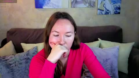 Snapshot of little_doll_meow chatting on 16, 10, 2025 Alexandra online show from 16, 10, 2025