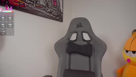 Snapshot of little_eli chatting on 29, 9, 2025 Help me reach 100 likes online show from 29, 9, 2025