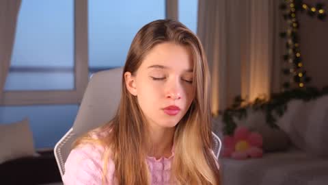 Kiki online show from 16, 9, 2025