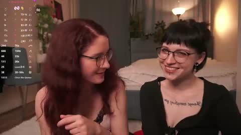 Snapshot of little_poetry chatting on 15, 6, 2026 Kiki online show from 15, 6, 2026