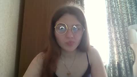 little_shygirl_ online show from 7, 3, 2025