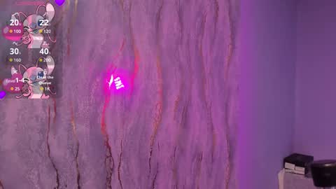 little_valentinaa online show from 25, 11, 2025