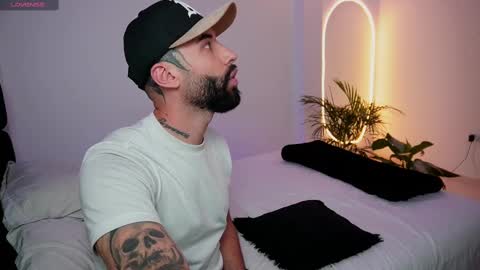 Snapshot of little_vannesaa chatting on 18, 2, 2025 little_vannesaa online show from 18, 2, 2025