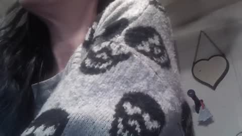 Snapshot of littlebigsquirt7945 chatting on 17, 12, 2025 Sady Jayne online show from 17, 12, 2025