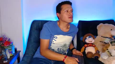 Snapshot of littledicklatin chatting on 17, 5, 2026 Manu online show from 17, 5, 2026
