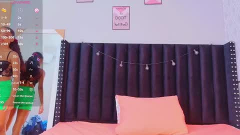 Snapshot of littleebonymommy chatting on 16, 9, 2025 Tania online show from 16, 9, 2025