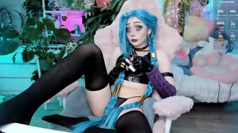 Riza Riri Puff  online show from 8, 2, 2025