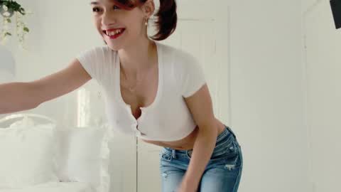 Audra A online show from 22, 2, 2025