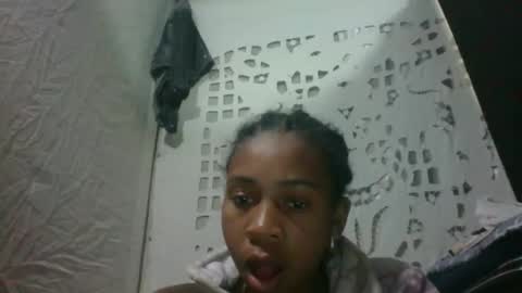 Snapshot of littlehotpanda chatting on 5, 10, 2025 edra online show from 5, 10, 2025