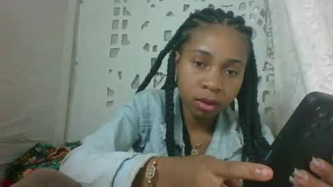 Snapshot of littlehotpanda chatting on 9, 10, 2025 edra online show from 9, 10, 2025