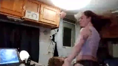 littleleo96 online show from 7, 2, 2026