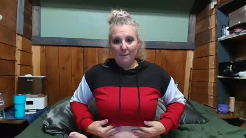 lisanixs online show from 19, 4, 2026