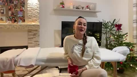 littlemi_bigd online show from 14, 1, 2026