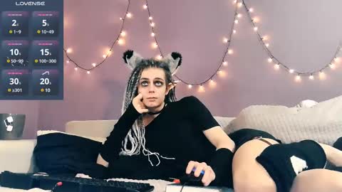 Felix online show from 23, 2, 2025