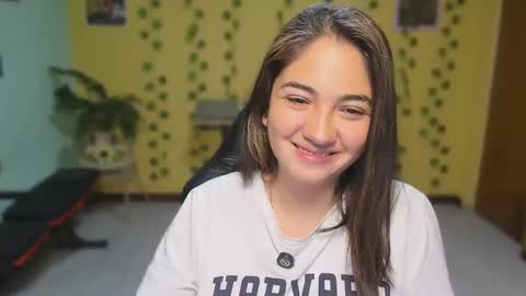 Mia  Wednesday to Sunday 730 am to 1030 am Colombian Hour D online show from 7, 4, 2026