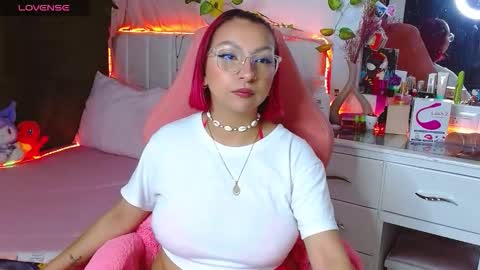 Ruby Rouse online show from 23, 11, 2025