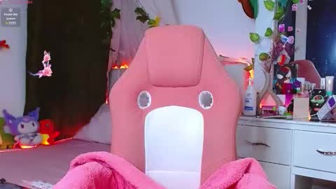 Ruby Rouse online show from 25, 11, 2025