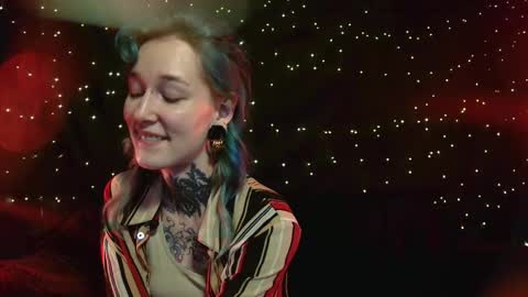 Niki  free tg channel with some photos gifs and info about streams  online show from 23, 11, 2025